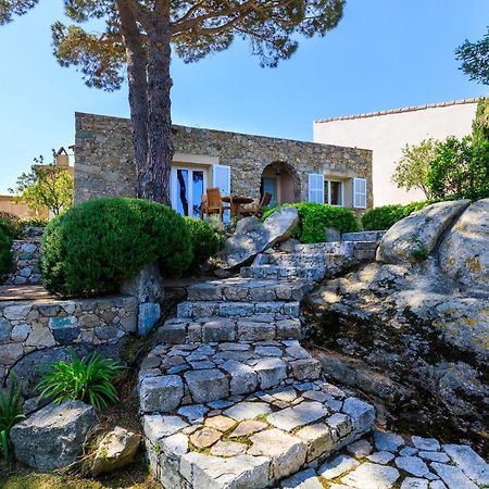 U Piazzale Villa Santa-Reparata-di-Balagna Exteriör bild