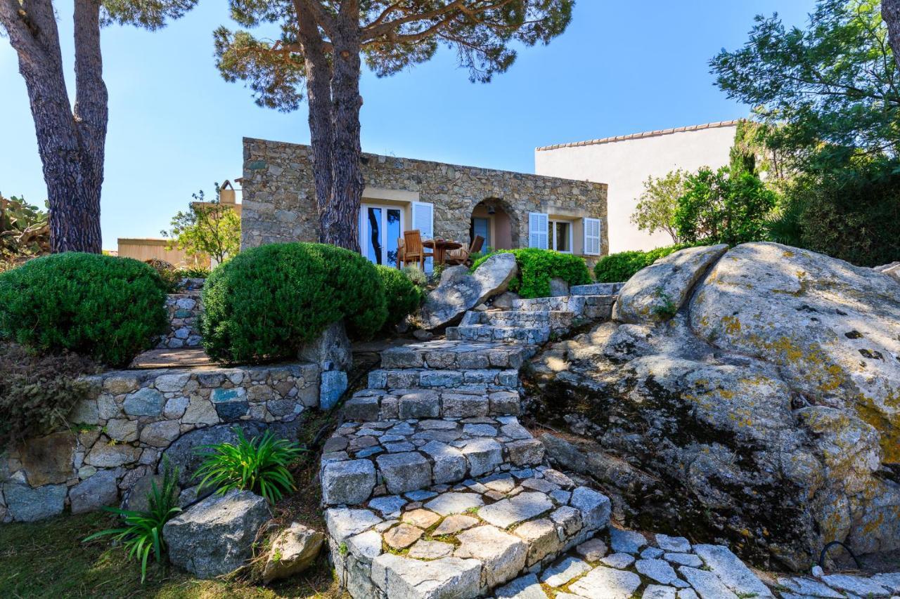 U Piazzale Villa Santa-Reparata-di-Balagna Exteriör bild